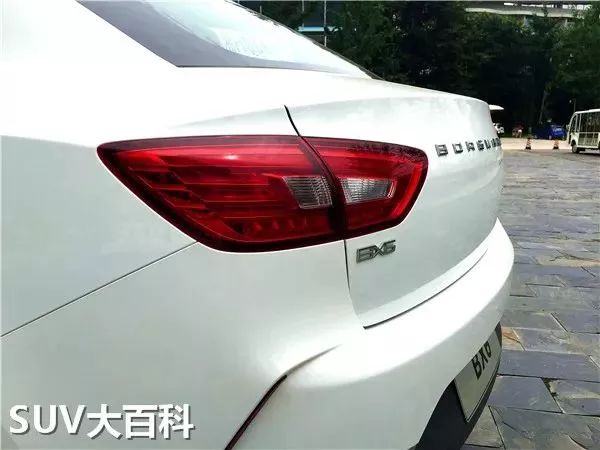 大斜背轿跑SUV已经out了？宝沃带你见识高底盘轿车式SUV