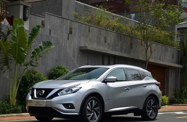 尺寸媲美汉兰达，曾卖53万，现跌至20万，为何少有人买？