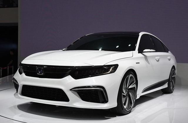 比十代雅阁还漂亮，近4.9米车长配轿跑车身，迈腾要坐不住了！