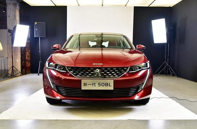 新一代标致508L到店实拍,颜值堪比CC, 标配爱信8AT, 或17万起