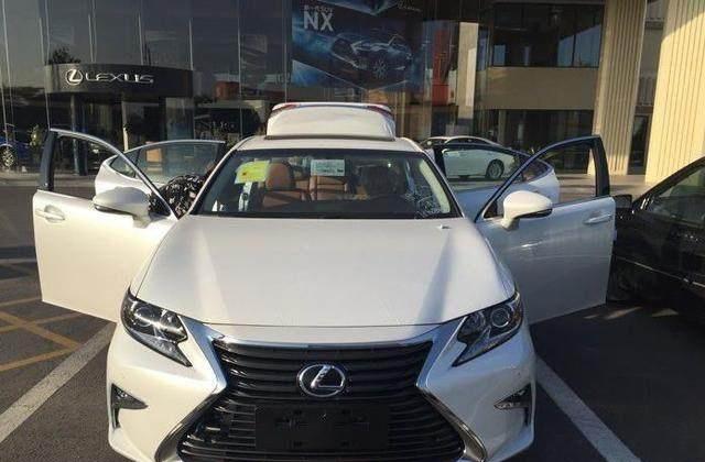 雷克萨斯全新轿车, 颜值不输宝马5系, 搭载2.0L动力, 卖27万