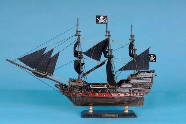 家居水景丨“加勒比海盗船”造景缸:水草缸也可以酷酷的!