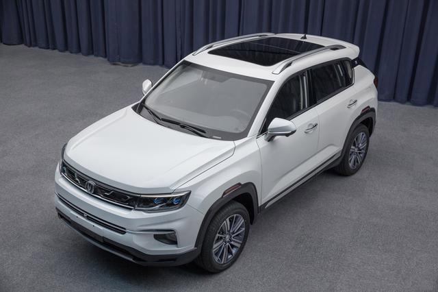 更方正更沉稳，现款CS35被诟病的外形或被全新车型一一攻破