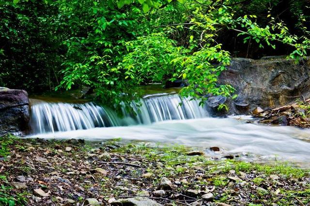 河南最西部有个山地景区,拥有名副其实的十个