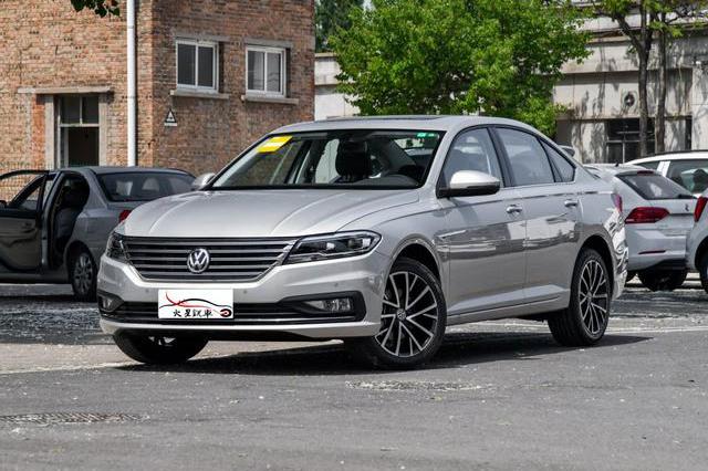 新车到店，1.5L+7速双离合标配电子刹车和自动驻车才11万