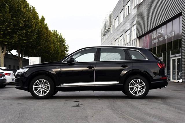 奥迪Q7最高优惠14.6万，最低不足60万！