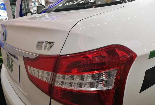 东风俊风E17上市,补贴后仅售15.455万元,你还在等什么