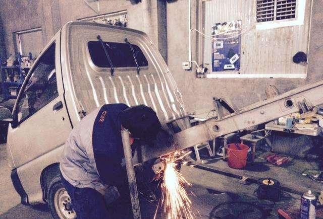 这辆五菱之光要逆天了，移植丰田发动机后最终280匹马力