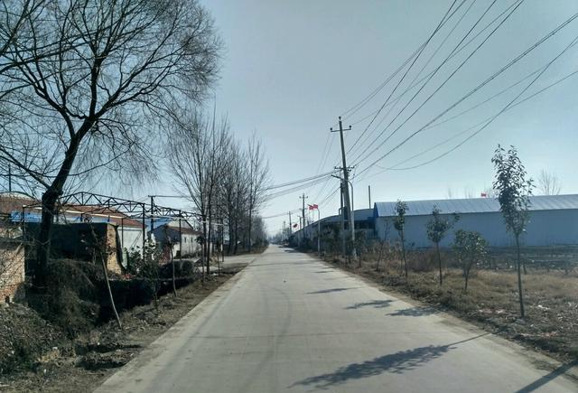 两省三县交界处,脱贫后的兰考农村新年街景实拍