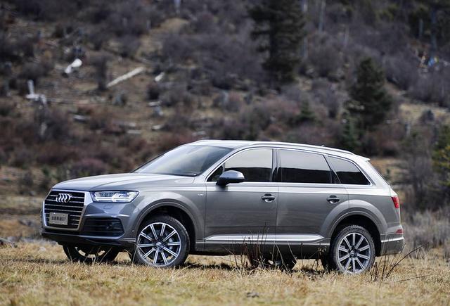 途昂的大哥，内饰媲美奔驰S，颜值秒奥迪Q7，空间大到汉兰达崩溃