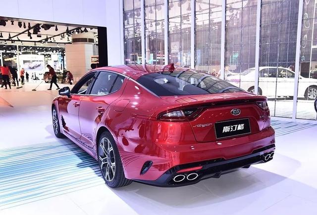 专门卖给土豪？起亚这款车28万起售，买它的人都是怎么想的？