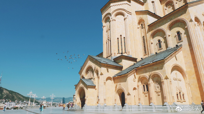 第比利斯圣三一教堂,是格鲁吉亚有史以来建过