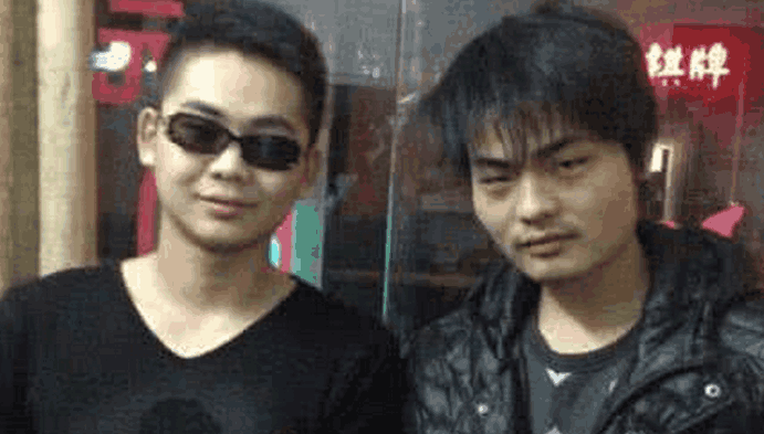 LOL: 盘点那些我们熟知的电竞情侣! 颜值代表5