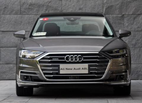 将科技玩到极致，全新一代奥迪A8L，能否挑战奔驰S的霸主地位？