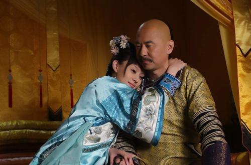 甄嬛传:相比温实初果郡王,甄嬛更喜欢皇上这样的男人