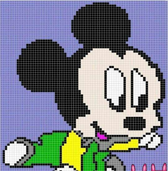 唐老鸭米老鼠织在毛衣上,孩子喜欢不得了哦