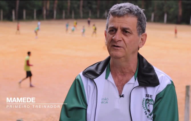 巴西19岁天才球员热苏斯登陆英超,其母亲和库