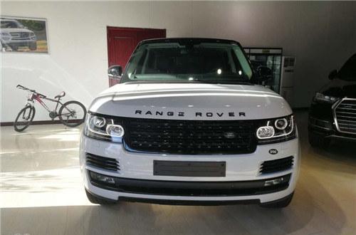 16款行政柴油揽胜Vogue 天津港现车最低价57万（水车）