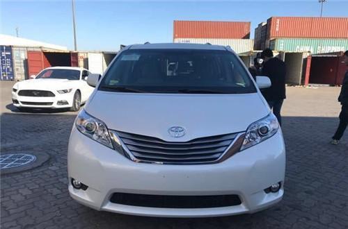 丰田塞纳XLE墨版多少钱 为什么商务车就要选塞纳