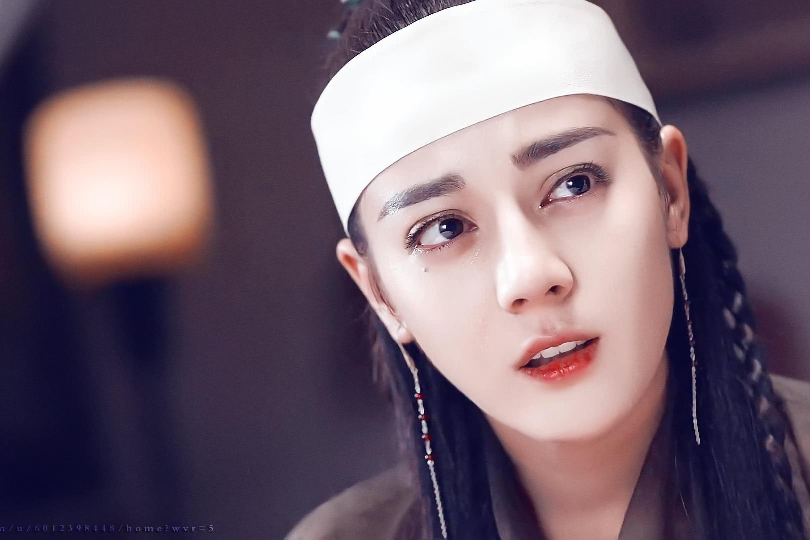 拍戏被鞭子抽打已经不是第一回了,热巴这样太