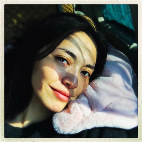 姚晨回应整容 姚晨又“被整容”了竟然还撞脸林允这是怎么回事