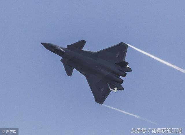一架歼20值多少钱?飞一个小时就够我5年工资