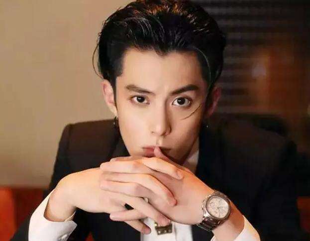 为何新版F4中,王鹤棣的发展最好?