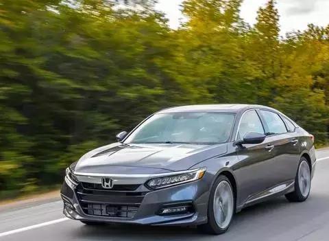 十代雅阁竟然有这么丰富的配置