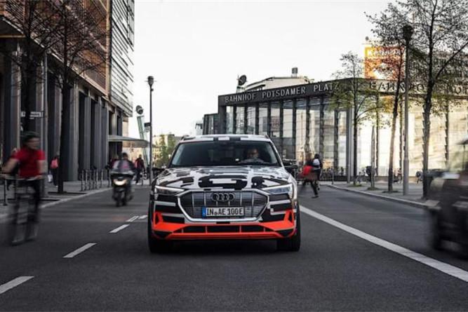 充电半小时行驶400公里  奥迪e-tron SUV究竟咋样？