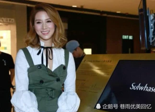 徐子淇短发亮相品牌活动娃娃装超减龄
