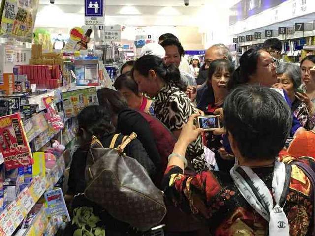 中国人去日本,到底是去旅游还是去遭罪?日本人