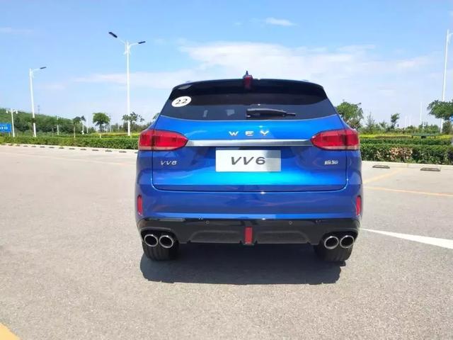 中国豪华SUV品牌WEY又推新车型VV6预售价15.80万元起！
