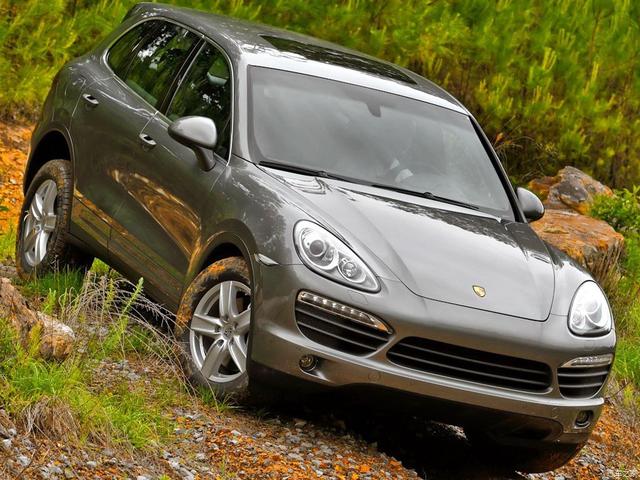 想知道“保时捷“最近有什么新消息么，都在这里了