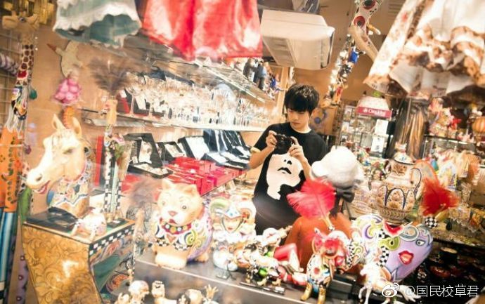 祝湖南师大附中梅溪湖中学高三(6)班易烊千玺