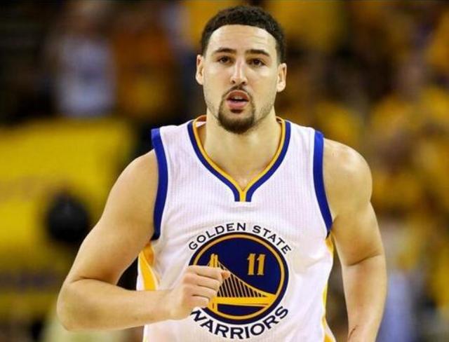 NBA啥类型球员最吃香?汤普森被赞最强3D,坐