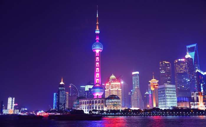 上海香港gdp对比_经济达全球第三中国城市:比香港还要强,GDP超全球90%国家