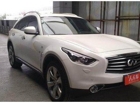 英菲尼迪QX70太贵了，我只能花38万买了一辆二手的