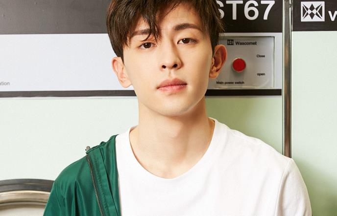 被问与邓伦到底是什么关系?杨紫说出7个字,说