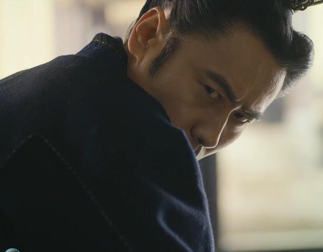 《军师联盟》曹操测司马懿,回头一瞬鹰视狼顾之相吴秀波演技绝了