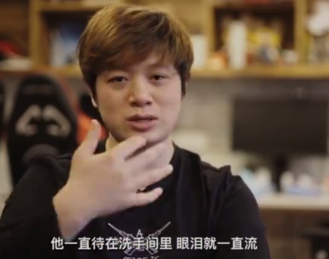 LOL:诺言只能有一个!因为厂长背负的东西你