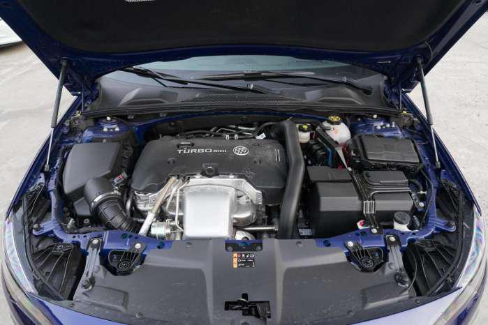 一直好奇，君威和阿特兹谁的动力更强，看完终于明白了