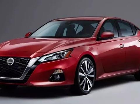 不满足只当“沙发”——全新一代天籁携2.0T和惊艳颜值杀过来了