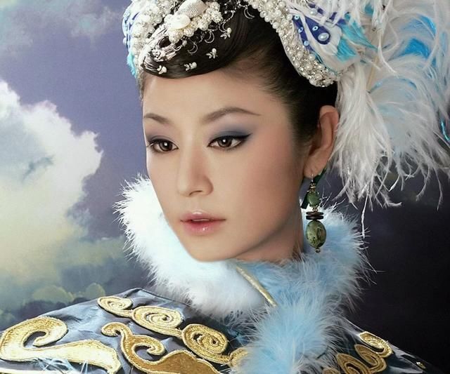 妲己扮演者图片