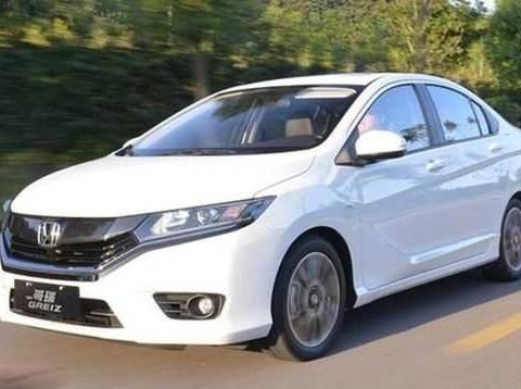 本田良心车型，比朗逸漂亮，油耗5L，仅8.99W起，比英朗实在