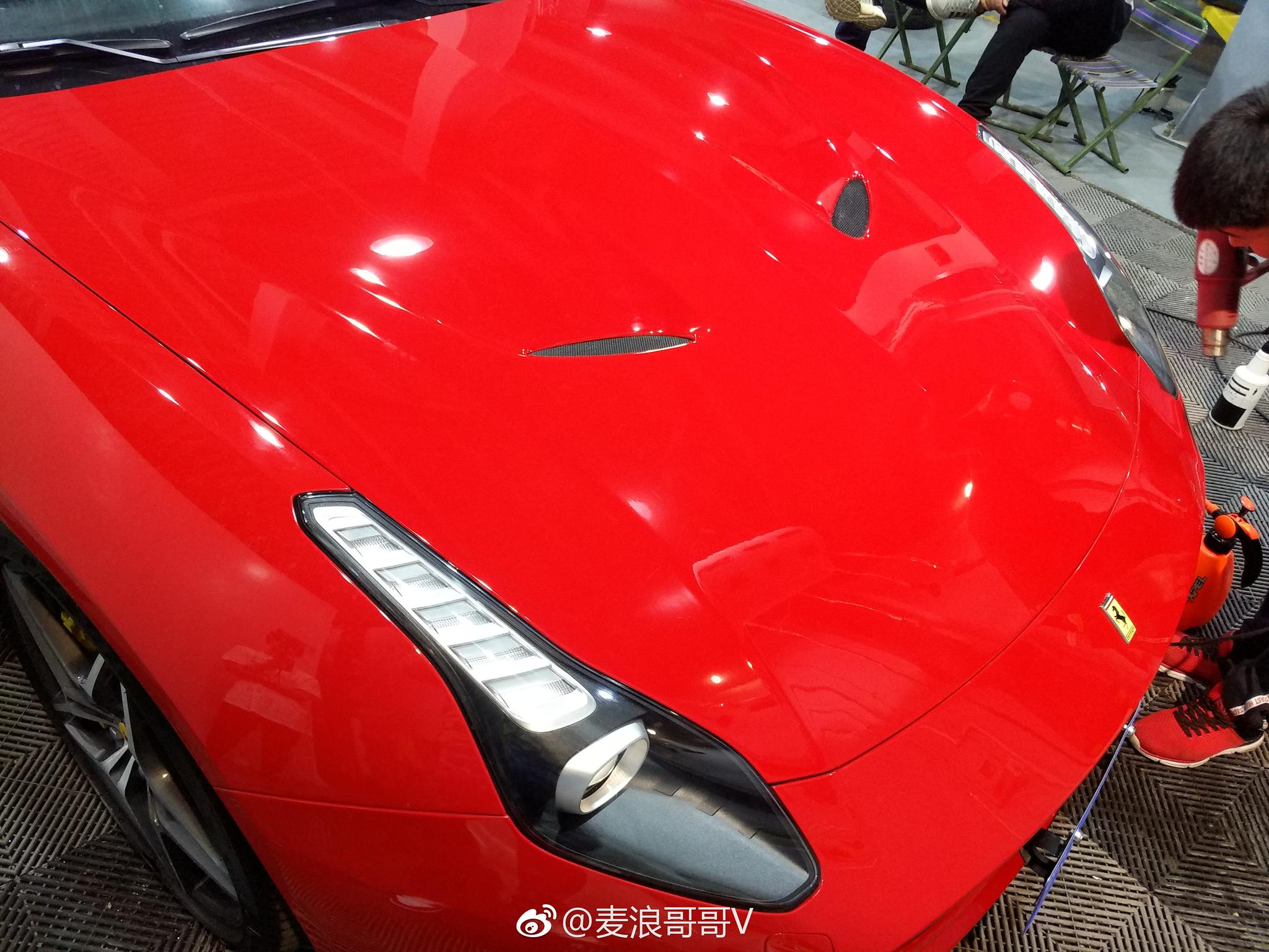 给车贴个透明保护膜,之前有网友问我镀晶和贴膜选哪个,我选择后者