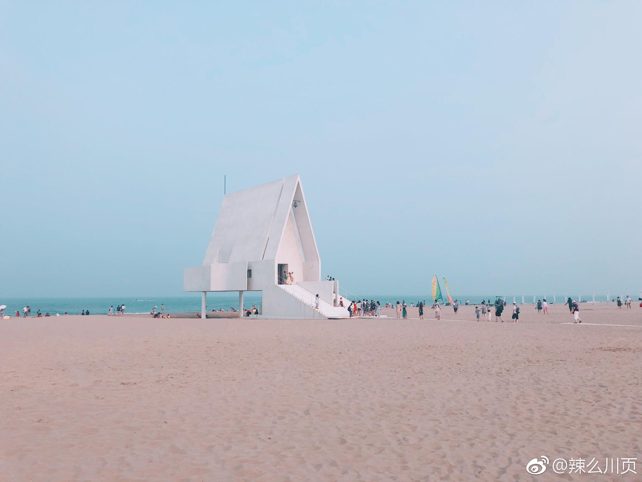 阿那亚,取自梵语“寂静之地”,这应该算是北方最文艺的海了吧