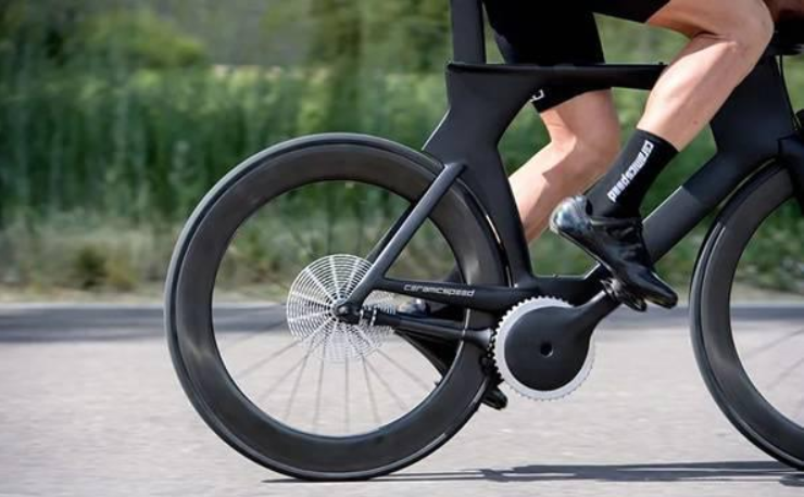 德国发明颠覆传统的自行车系统，无链条设计，超级省力！