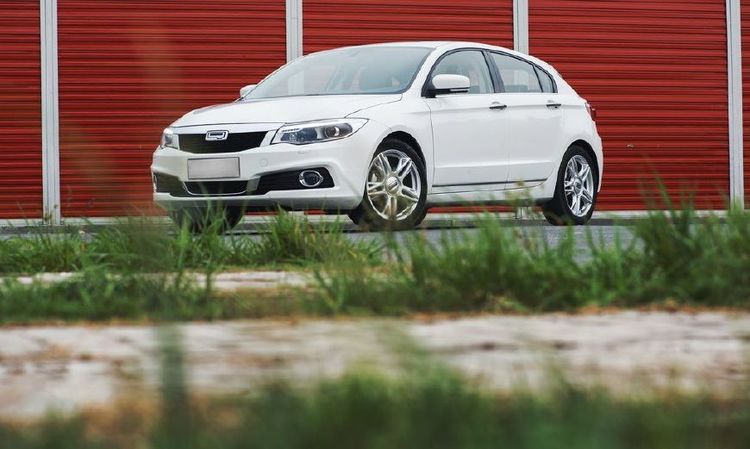 国产轿车中的大佬,省心省油还好看,仅售9万却