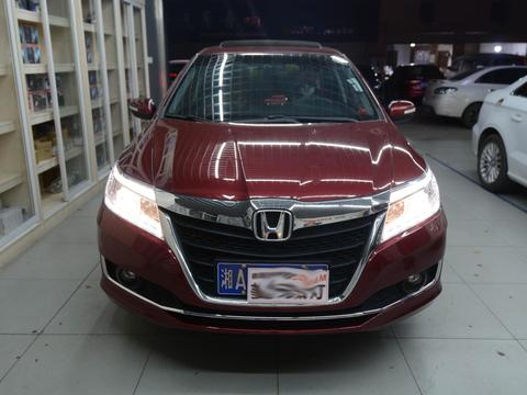 本田凌派原车卤素灯在长沙升级氙气大灯透镜套装