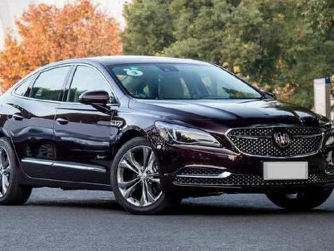 顶配30万断A4L活路，长超5米，提速6s虐哭迈腾